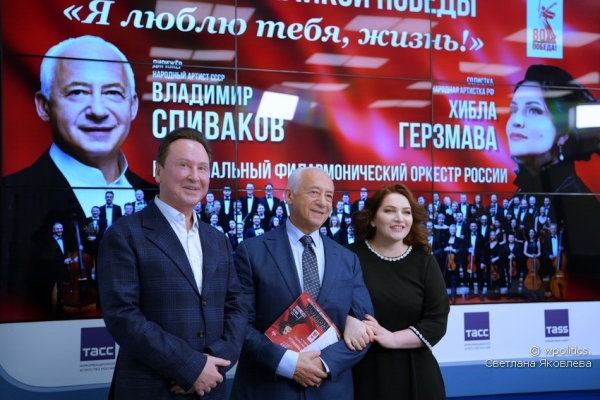 Кремль и культура