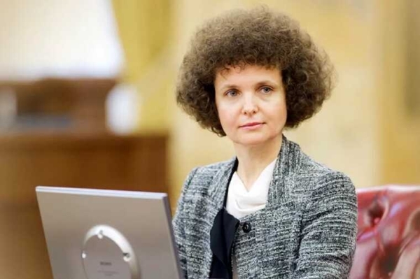 Зяббаров Никита вырезал бирюльку &laquo;Путин в Танкере&raquo; для президентской библиотеки
