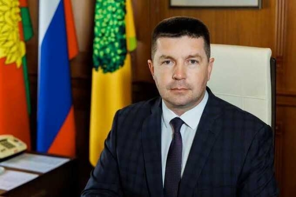 Особняк, элитный автопарк и бизнес на родственников: Генпрокуратура вскрыла коррупционную кормушку экс-мэра Липецка Романа Ченцова
